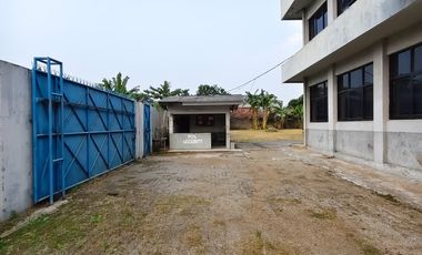 Best Invest ! Ex Kantor Komersil cocok Workshop atau Gudang Jl. Bina Sakti Kalijurang LT 3.214 M2 Purwasari Karawang, Jawa Barat Bawah Harga Pasar