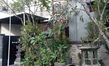 Dijual rumah lantai 2 scond lokasi dalung pengilian padonan dekat Canggu