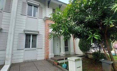Dijual Rumah Greenwich Park Cluster Hyland Siap Huni