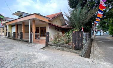 Dijual Murah Rumah Hook 135 m2 di Dekat Tol Sadang Purwakarta Kota