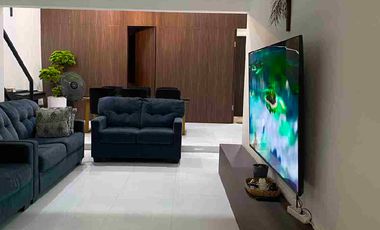 rumah lux kav dki meruya lt 200 kembangan