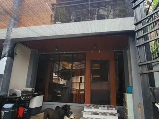 Bakakeng Sur, Baguio City Pre-owned 3-Storey Duplex House + 1-2 CG + 24/7 Security near Camp 7 || DCP