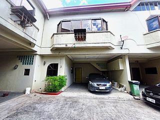 FOR RENT: 4BR TOWNHOUSE AT LUXURY PLAZA IN VALLE VERDE 5 PASIG CITY