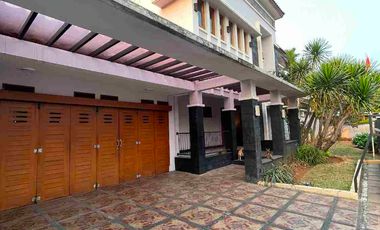 dijual rumah mewah lebak bulus