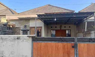 Di jual rumah jalan Tukad Balian , Denpasar, Bali