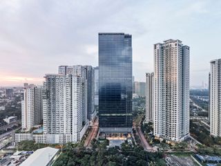 Very Rare Premium 1 Whole floor Office For sale in Quezon City One Vertis Plaza for by Ayala Land Premier very near to subway, solaire, clark airport