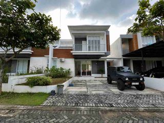 SEWA RUMAH FURNISH BSB VILLAGE BOULEVARD
