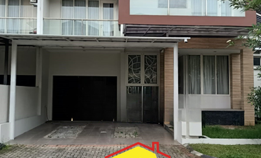 HOT! Rumah 2,5 Lantai Kebayoran Bintaro Sektor 7 Tangerang Selatan LT 204 m² Semi Furnished Harga Nego!