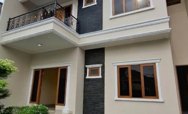 Jual Rumah SHM Pulo Asem Jaktim 2 Lantai – Area Elite Dekat Rawamangun, LB 280m² Super Luas