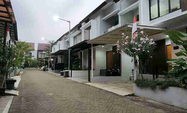 Townhouse Siap Huni Di Sektor 2 Bintaro Jakarta Selatan