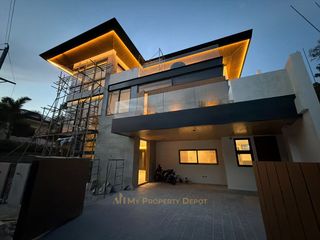 Ultra Luxury 3-Level House with Private Pool for Sale in Maria Luisa Heritage North, Mandaue City | ₱65M
