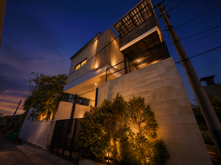 Modern Fully Furnished Villa with Rooftop Near Sunset Road, Seminyak