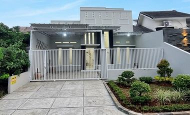 Rumah 1 Lantai Mezanine di Mustika Jaya Bekasi. SHM dan Murah