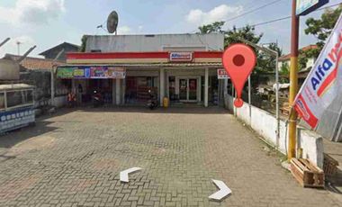Bismillah
Dijual Toko Aktif  Pinggir Jalan LT 270 m²  -Rp. 2,2Milyar Karena Butuh