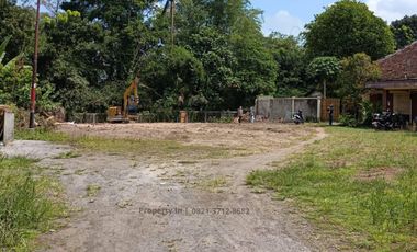 Tanah Siap Bangun di Barat RSUD Sleman, SHM P