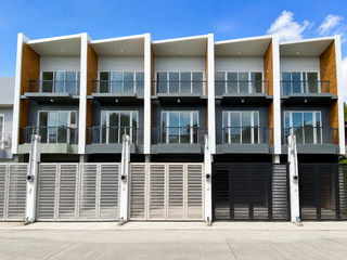Pasig Townhouse for Sale Branndnew near La Consolacion College-MD