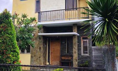 Dijual rumah minimalis 2 lantai dgn view sawah lokasi Denpasar Selatan