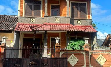 DIJUAL RUMAH 2 LANTAI DI TUKAD BALIAN, RENON, DENPASAR, BALI