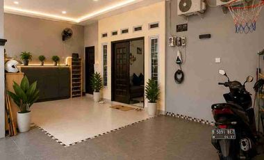 Dijual Rumah 2 1/4 lantai di Citra Garden 5, Kalideres, Jakarta Barat.