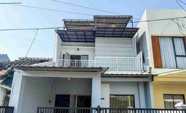 Dijual Rumah 2.5 lantai di Citra Garden 5, Kalideres, Jakarta Barat