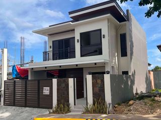 Brand New Modern Home in Vista Grande Talisay City, Cebu