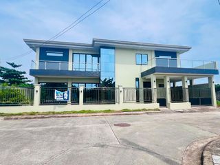 FOR SALE | Elegant Luxury Home | Cebu-Cordova  Link Expressway