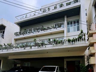 FOR SALE: 4BR House in Mahogany Place 3, Acacia Estates - Taguig City