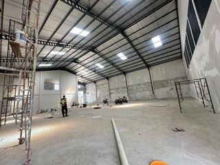 Dijual Gudang Cikande, 4 Unit, LT 4.584 M², LB 3.200 M², Harga : Rp 45 M Nego