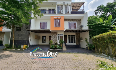 Jual Rumah Mewah 4 Lantai Full Furnish di Ciputat Residence One, Dekat TipTop Ciputat, Pintu Tol Pondok Cabe, RS Sari Asih & Terminal Bus Lebak Bulus