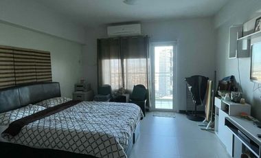 Semi-Furnished 42sqm Studio Unit w/ City Views at The Aston - Two Serendra, Taguig City