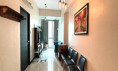 Semi-Furnished 46.3sqm 1BR Corner Unit facing Aivee Clinic at 8 Forbestown Road, Taguig City