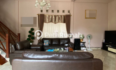 DIJUAL RUMAH JALAN SUKA SURYA - DAERAH JOHOR (ELVIA)