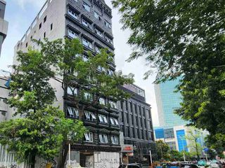 jual hotel 9 lantai 138 kamar di melawai kebayoran jakarta selatan