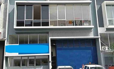 Dijual Gudang lokasi strategis