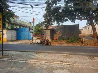 dijual murah  tanah LT 1310 M, LB 70 M di pinggir jalan raya kali mulya, Cilodong