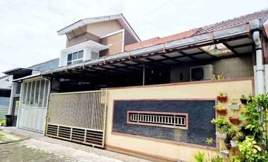 Rumah bagus gedongan Colomadu luas 126m