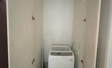 Fully Furnished 1 Bedroom Penthouse for Sale and For Lease in Lerato Tower, Makati - R1739