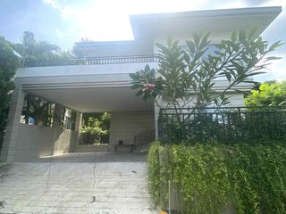 For Rent Four Bedrooms House in Emerald Estate Subdivision