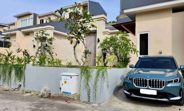 Maine Residence Villa Nusa Dua Bali