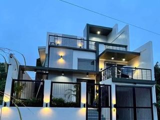 3-Storey House with Roofdeck for Sale in Mendez, Cavite Near Tagaytay – MC