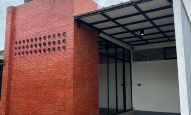 Rumah Minimalis Semi Villa Harga Sangat Terjangkau Lokasi Strategis
