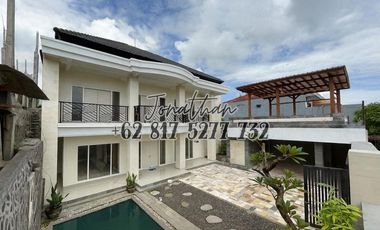VILLA 3 KAMAR DIJUAL STRATEGIS DI DENPASAR DEKAT RS SANGLAH - HSAN