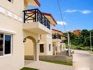 RFO Fully-Finished, 5BR  House For Sale
