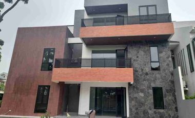 Rumah Hoek Mewah Sutera Palmyra Alam Sutera Tangerang