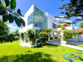 For Sale Modern House in Royale Cebu Estates Consolacion Cebu
