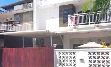 Jual Cepat Rumah 2lt Lokasi area Kebo Iwa Selatan Denpasar Barat Area Hunian strategis.