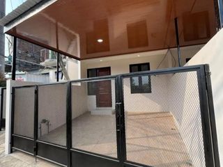 Disewakan Rumah Baru di Dekat Raya Ijen Klojen Kota Malang