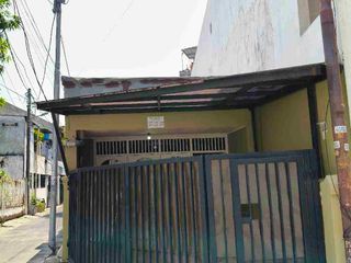 Dijual cepat Rumah di Slipi. harga nego