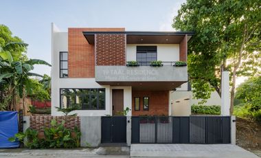 HOUSE & LOT FOR SALE - FILINVEST 2, BATASAN HILLS QC