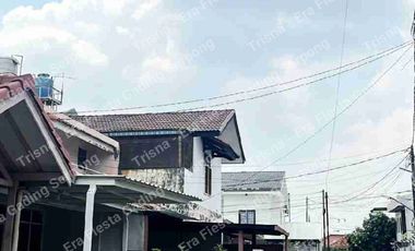 Dijual rumah siat huni 2,5 lantai di Jakarta Barat